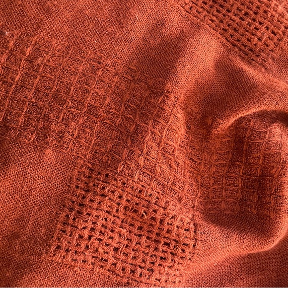 Scarf - Picture 4 of 9